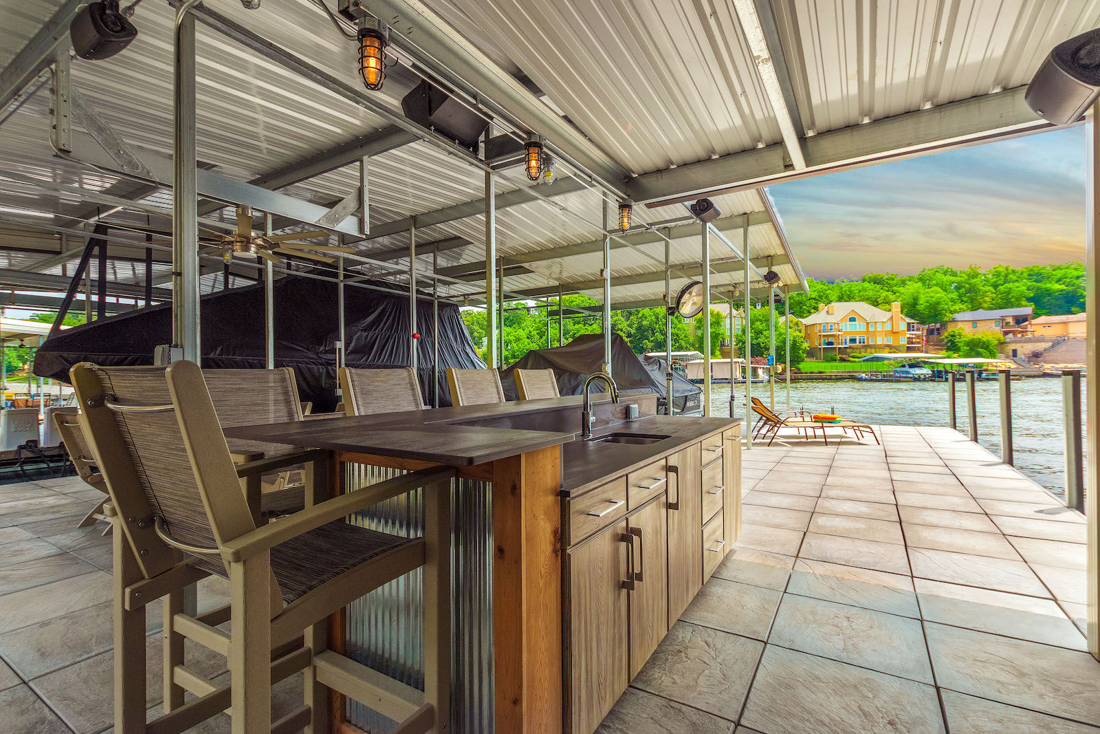 Ragan Cabinets - Dock Bar